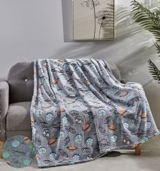 12 Bulk GloW-IN-ThE-Dark Fleece Throw