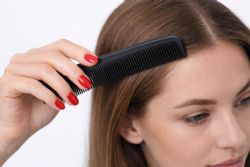 100 Bulk Yacht & Smith Black Plastic Comb 4.9 Inches