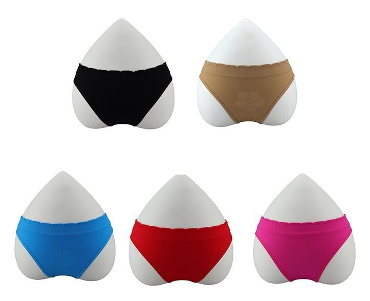144 Bulk Womens Solid Color Panties at
