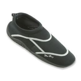 36 Bulk Men's Aqua Socks Assorted 3 Colors