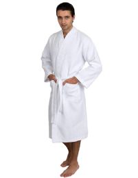 4 Bulk Bath Robes In Robe In White