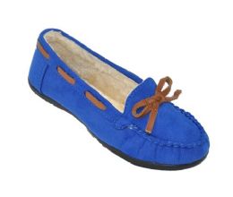 18 Bulk Children's Moccasin Slippers With Faux Fur Lining In Blue