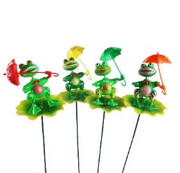 24 Bulk Bh Garden Stake Frog Asst 26in