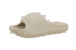 12 Bulk Men's Textured Slipper Bone