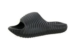 12 Bulk Men's Textured Slipper Black
